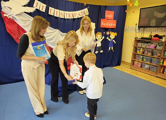 Grafika 80: 08.11.2024 Konkurs recytatorski pt." Polska nasza Ojczyzna"