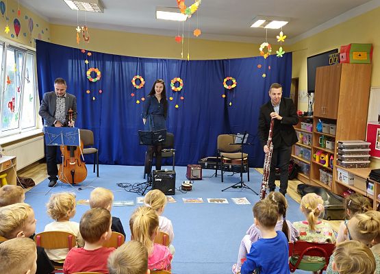 Grafika 4: 12.11.2024 Audycja muzyczna pt. "Muzyczne Zoo"