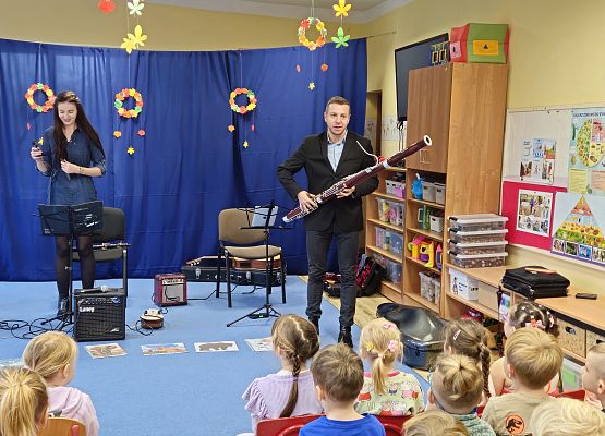 Grafika 5: 12.11.2024 Audycja muzyczna pt. "Muzyczne Zoo"