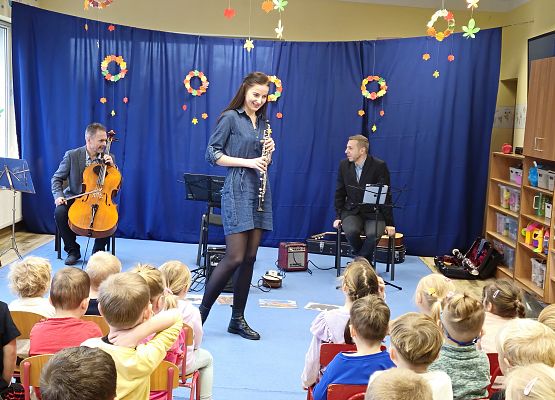 Grafika 10: 12.11.2024 Audycja muzyczna pt. "Muzyczne Zoo"