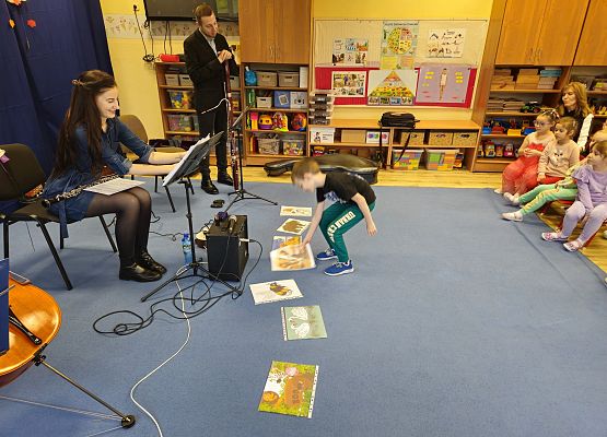 Grafika 21: 12.11.2024 Audycja muzyczna pt. "Muzyczne Zoo"