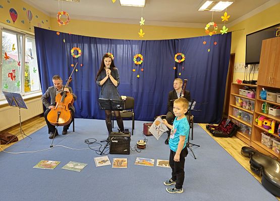 Grafika 30: 12.11.2024 Audycja muzyczna pt. "Muzyczne Zoo"