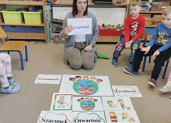 Grafika 16: 15.11.2024 Dzień Tolerancji w Naszym przedszkolu