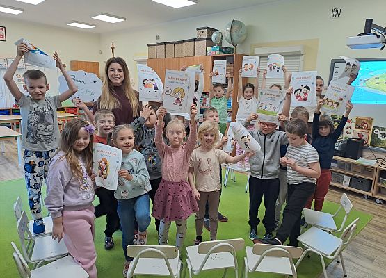 Grafika 11: 20.11.2024 Międzynarodowy Dzień Praw Dziecka gr III