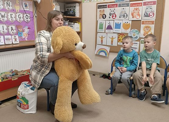 Grafika 7: Spotkanie z Panią Agatą z Biblioteki Publicznej w Wicku