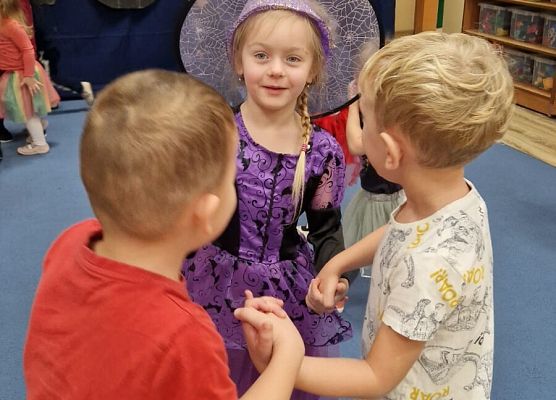 Grafika 15: 29.11.2024 Andrzejki w naszym przedszkolu gr I