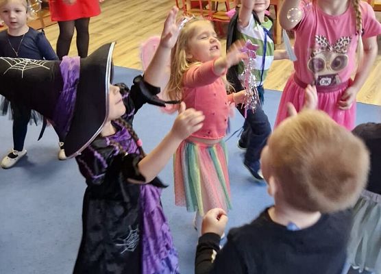 Grafika 47: 29.11.2024 Andrzejki w naszym przedszkolu gr I