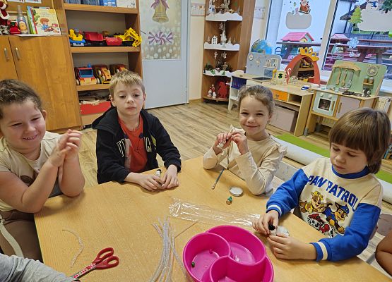 Grafika 12: 03.12.2024 Świateczne warsztaty gr III