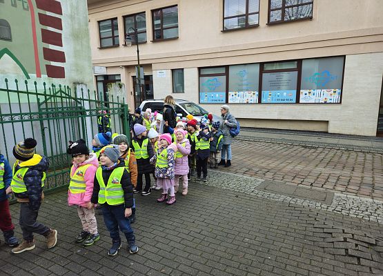 Grafika 12: 04.12.2024 Wyjazd do Teatru Lalki "Tęcza" w Słupsku