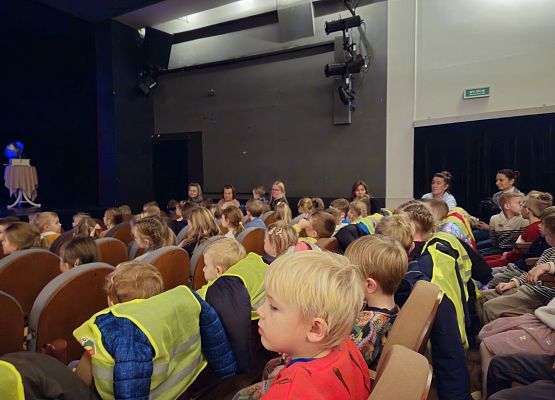 Grafika 26: 04.12.2024 Wyjazd do Teatru Lalki "Tęcza" w Słupsku