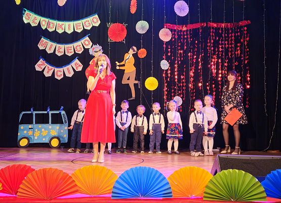 Grafika 10: 21.01.2025 Dzień Babci i Dziadka