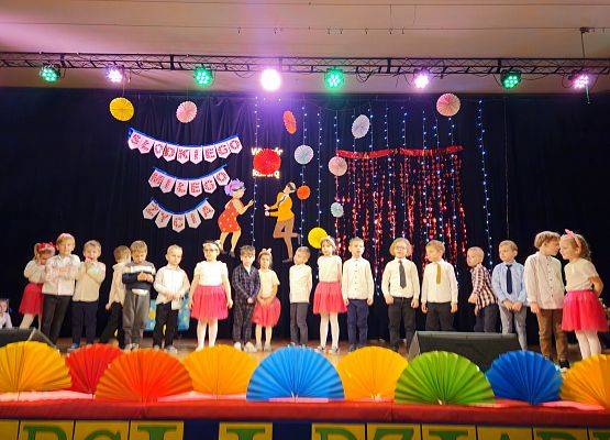 Grafika 56: 21.01.2025 Dzień Babci i Dziadka