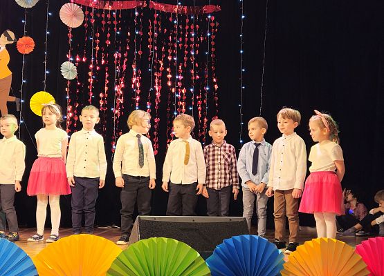 Grafika 59: 21.01.2025 Dzień Babci i Dziadka