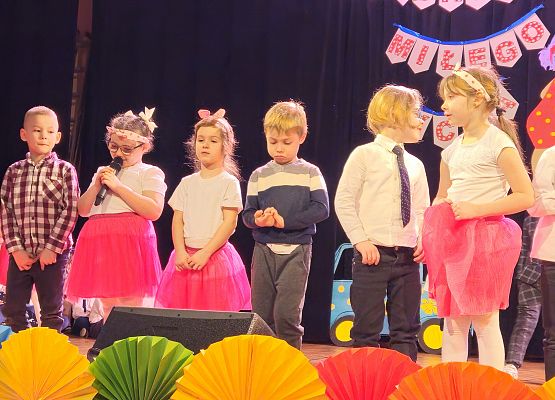 Grafika 63: 21.01.2025 Dzień Babci i Dziadka