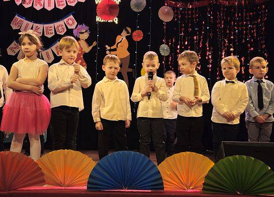 Grafika 70: 21.01.2025 Dzień Babci i Dziadka