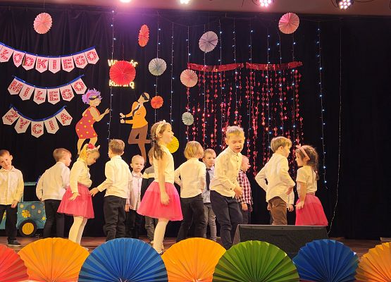 Grafika 76: 21.01.2025 Dzień Babci i Dziadka