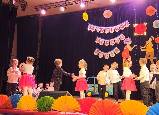 Grafika 78: 21.01.2025 Dzień Babci i Dziadka