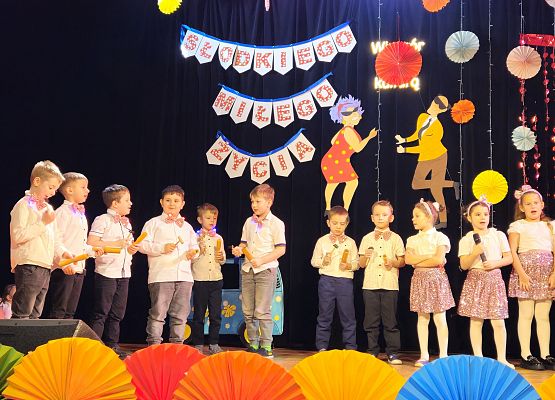 Grafika 102: 21.01.2025 Dzień Babci i Dziadka