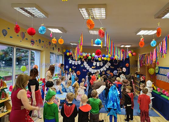 Grafika 9: 31.01.2025  Bal Karnawałowy