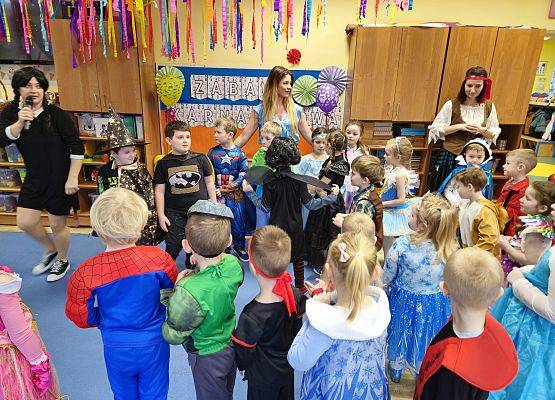 Grafika 45: 31.01.2025  Bal Karnawałowy