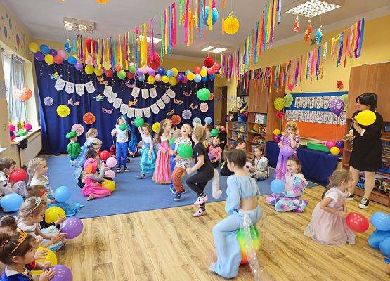 Grafika 124: 31.01.2025  Bal Karnawałowy