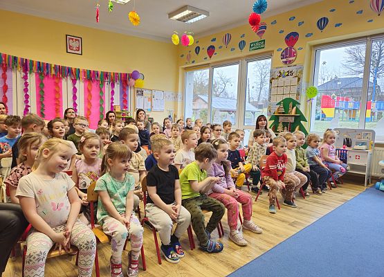 Grafika 11: 05.02.2025 Występ Iluzjonisty DaVida Olesh