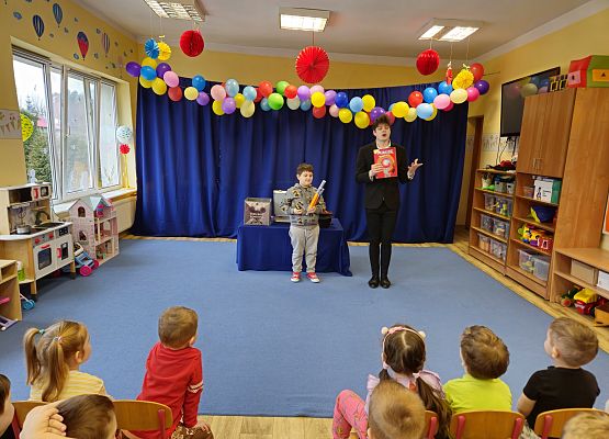 Grafika 32: 05.02.2025 Występ Iluzjonisty DaVida Olesh