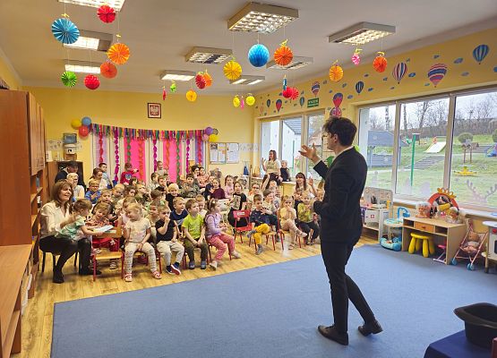 Grafika 66: 05.02.2025 Występ Iluzjonisty DaVida Olesh