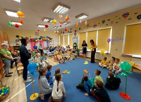 Grafika 23: 12.02.2025 Międzygrupowy Konkurs Matematyczny "Przybij piątkę"