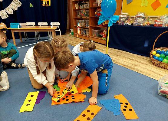 Grafika 24: 12.02.2025 Międzygrupowy Konkurs Matematyczny "Przybij piątkę"