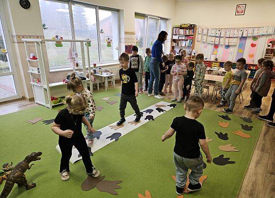Grafika 5: 26.02.2025 Dzień Dinozaura w przedszkolu