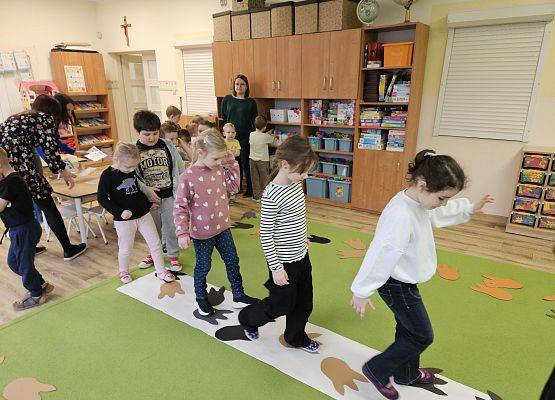 Grafika 11: 26.02.2025 Dzień Dinozaura w przedszkolu