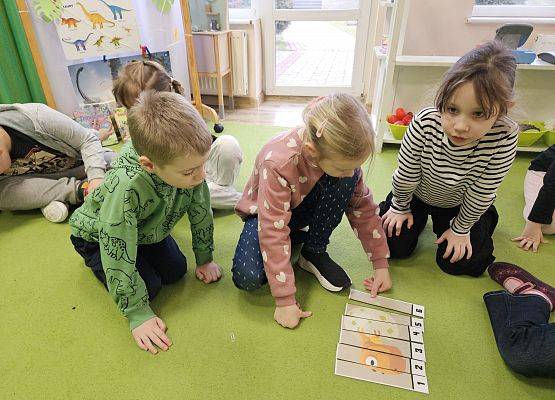 Grafika 24: 26.02.2025 Dzień Dinozaura w przedszkolu