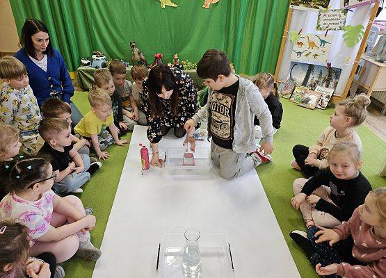 Grafika 63: 26.02.2025 Dzień Dinozaura w przedszkolu