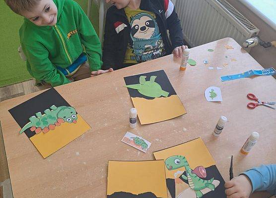 Grafika 86: 26.02.2025 Dzień Dinozaura w przedszkolu
