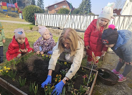 Grafika 10: 24.03.2025 Wiosenne prace w naszym ogrodzie