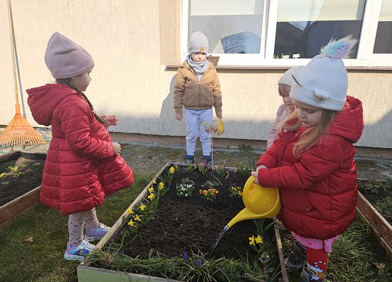 Grafika 18: 24.03.2025 Wiosenne prace w naszym ogrodzie
