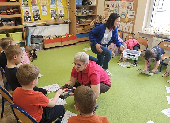 Grafika 40: 27.03.2025 Zajęcia otwarte dla rodziców w gr II