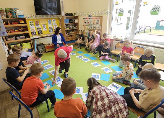 Grafika 44: 27.03.2025 Zajęcia otwarte dla rodziców w gr II