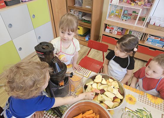 Grafika 9: 04.04.2025 Dzień marchewki