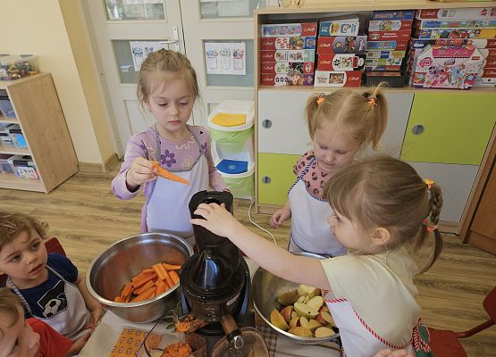 Grafika 25: 04.04.2025 Dzień marchewki