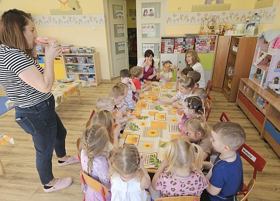 Grafika 32: 04.04.2025 Dzień marchewki