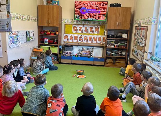 Grafika 49: 04.04.2025 Dzień marchewki