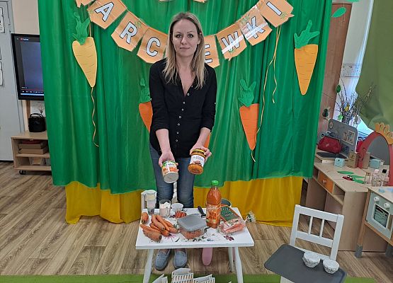 Grafika 102: 04.04.2025 Dzień marchewki