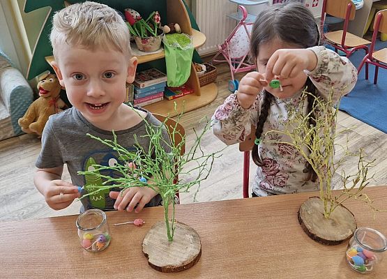 Grafika 28: 07.04.2025 Wielkanocne warsztaty kreatywne w gr I