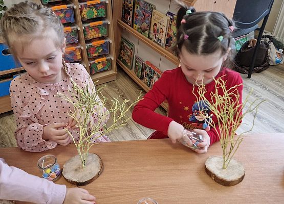 Grafika 29: 07.04.2025 Wielkanocne warsztaty kreatywne w gr I