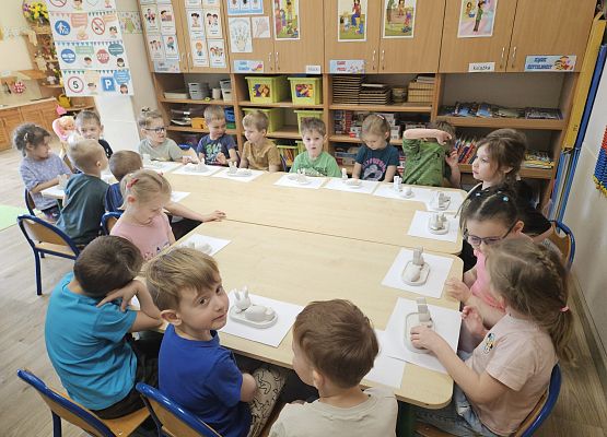 Grafika 7: 10.04.2025 Wielkanocne warsztaty kreatywne w gr II