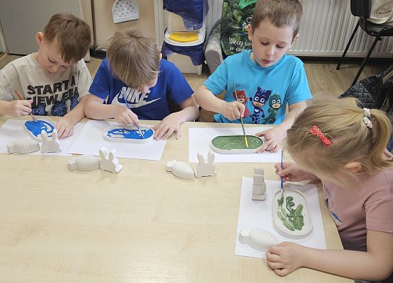 Grafika 12: 10.04.2025 Wielkanocne warsztaty kreatywne w gr II