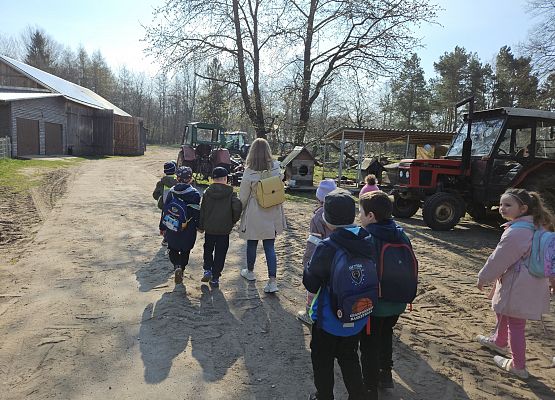 Grafika 79: 15.04.2025 Wycieczka do Gospodarstwa Rolnego Państwa Augustyn