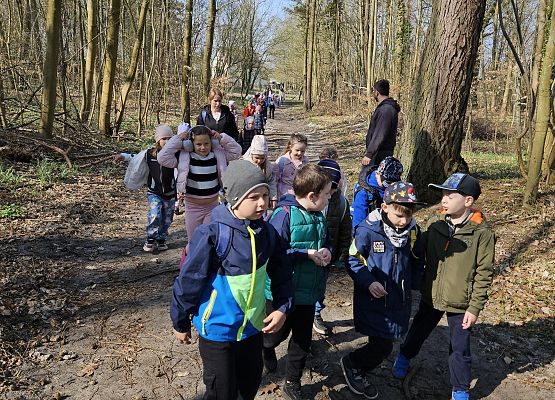 Grafika 90: 15.04.2025 Wycieczka do Gospodarstwa Rolnego Państwa Augustyn